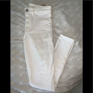 American Eagle white jeans